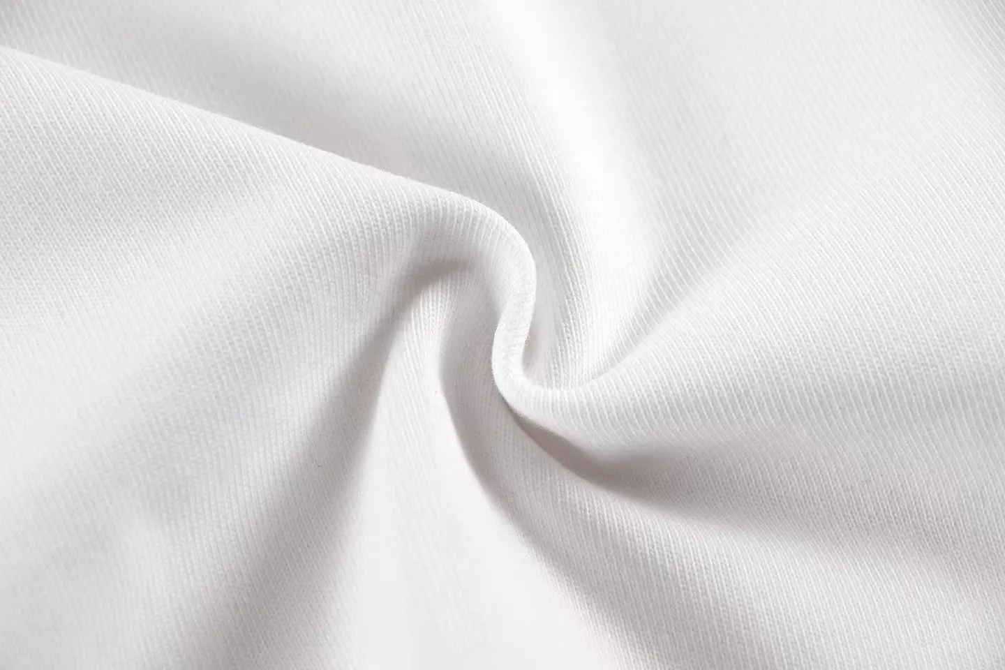 🅿️146 Style: 2025 new Croix Heart short-sleeved T-shirt Material: High version 300g double yarn combed cotton Size: S～XL Color: White Style number: Z019